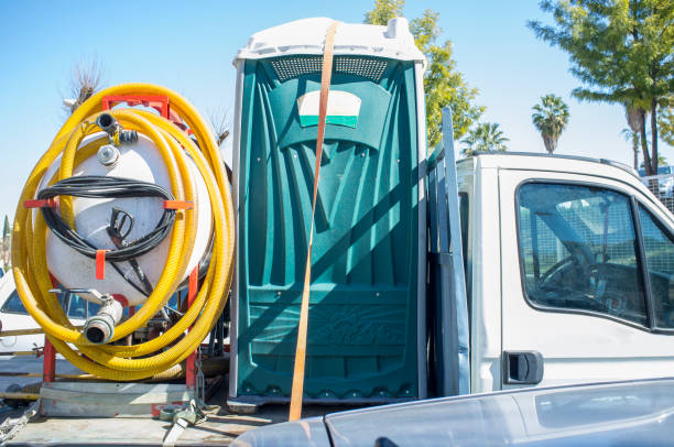 Best Luxury portable toilet rental  in Dousman, WI