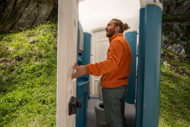 Best Portable toilet rental cost  in Dousman, WI
